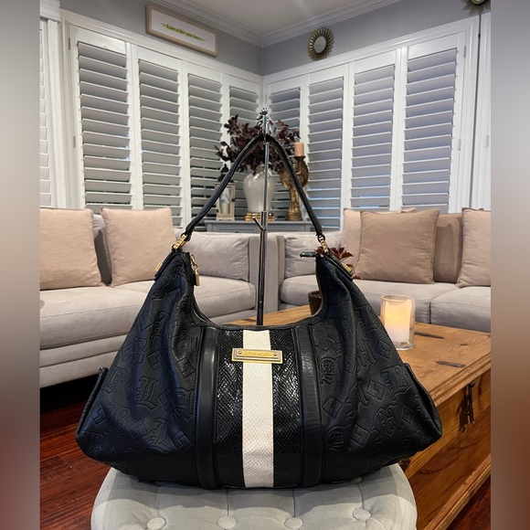 L.A.M.B by Gwen Stefani Dorset Leather Hobo Shoulder Bag - Picture 1 of 17